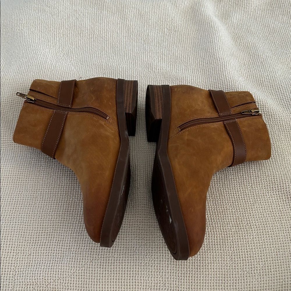 Vionic Rhiannon Equestrian Ankle Boot,Cognac Nubuck Leather Buckle,Size 7.5 NWOT - Picture 4 of 8